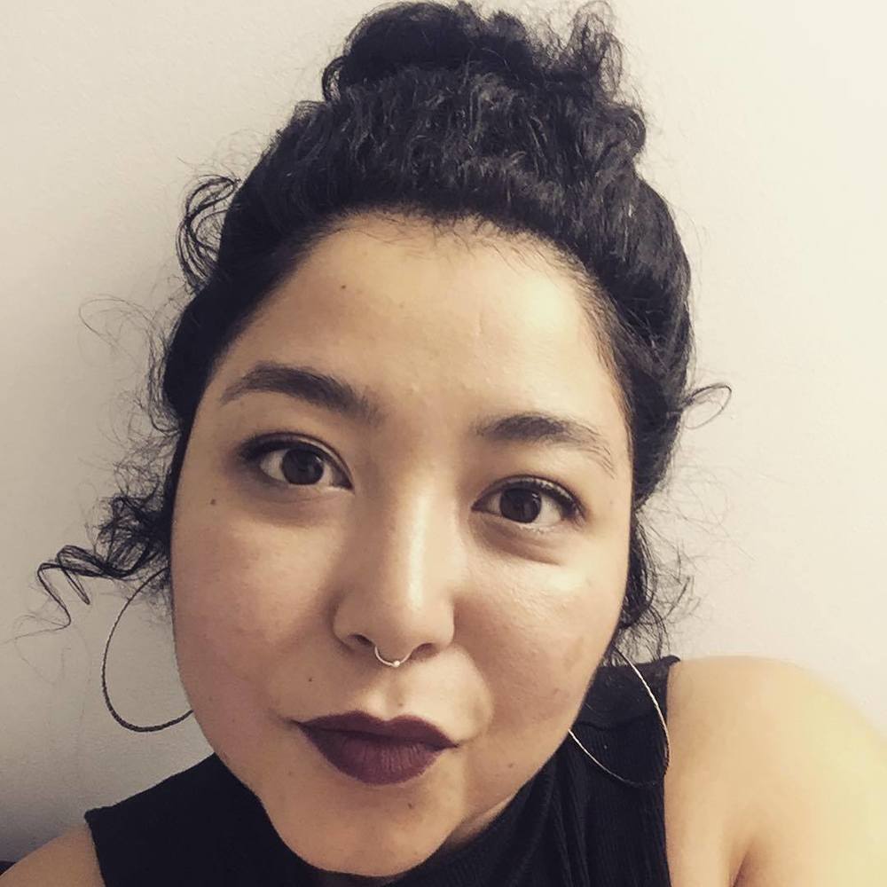 Meet your Posher, Damaris